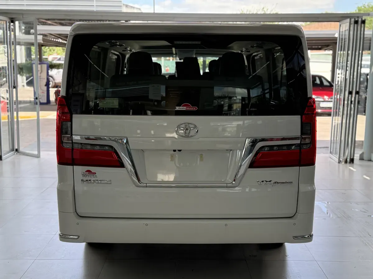 Mira esta publicación de Toyota Hiace 2025 en Motordil