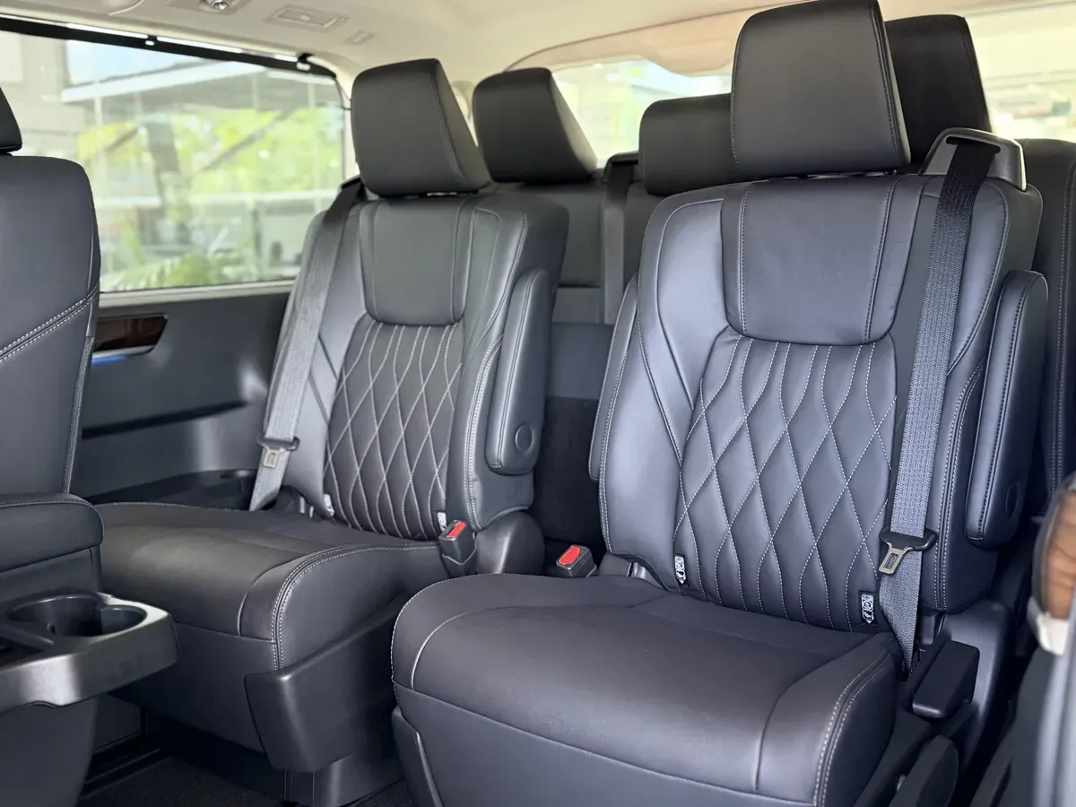 Mira esta publicación de Toyota Hiace 2025 en Motordil