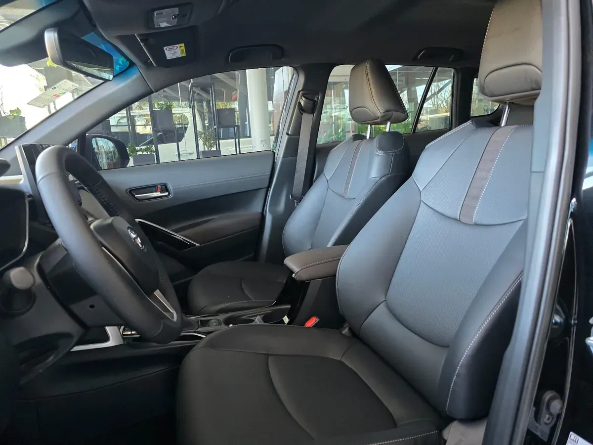 Mira esta publicación de Toyota Corolla Cross 2025 en Motordil