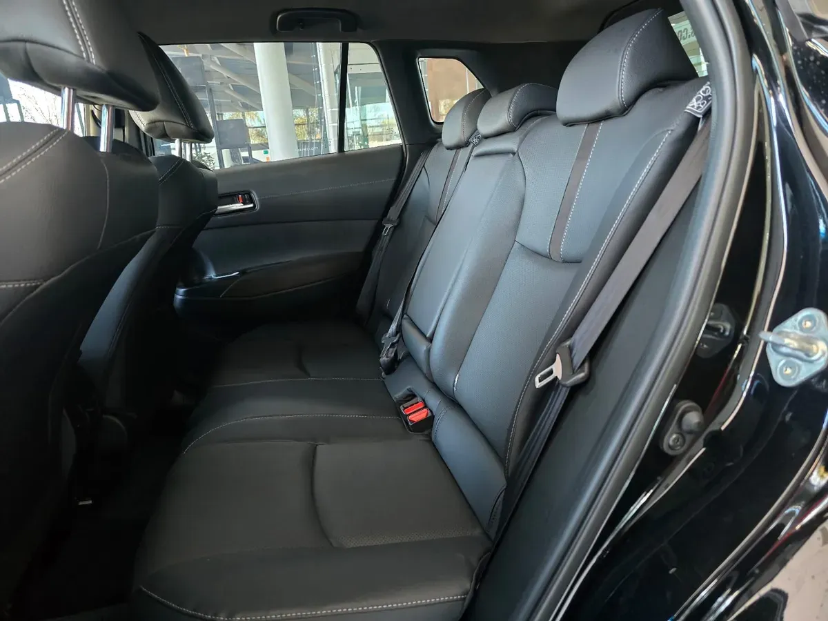 Mira esta publicación de Toyota Corolla Cross 2025 en Motordil