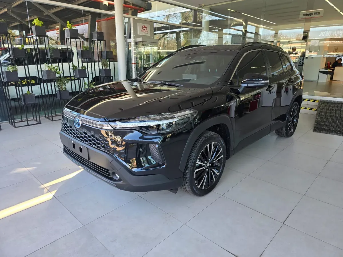 Mira esta publicación de Toyota Corolla Cross 2025 en Motordil