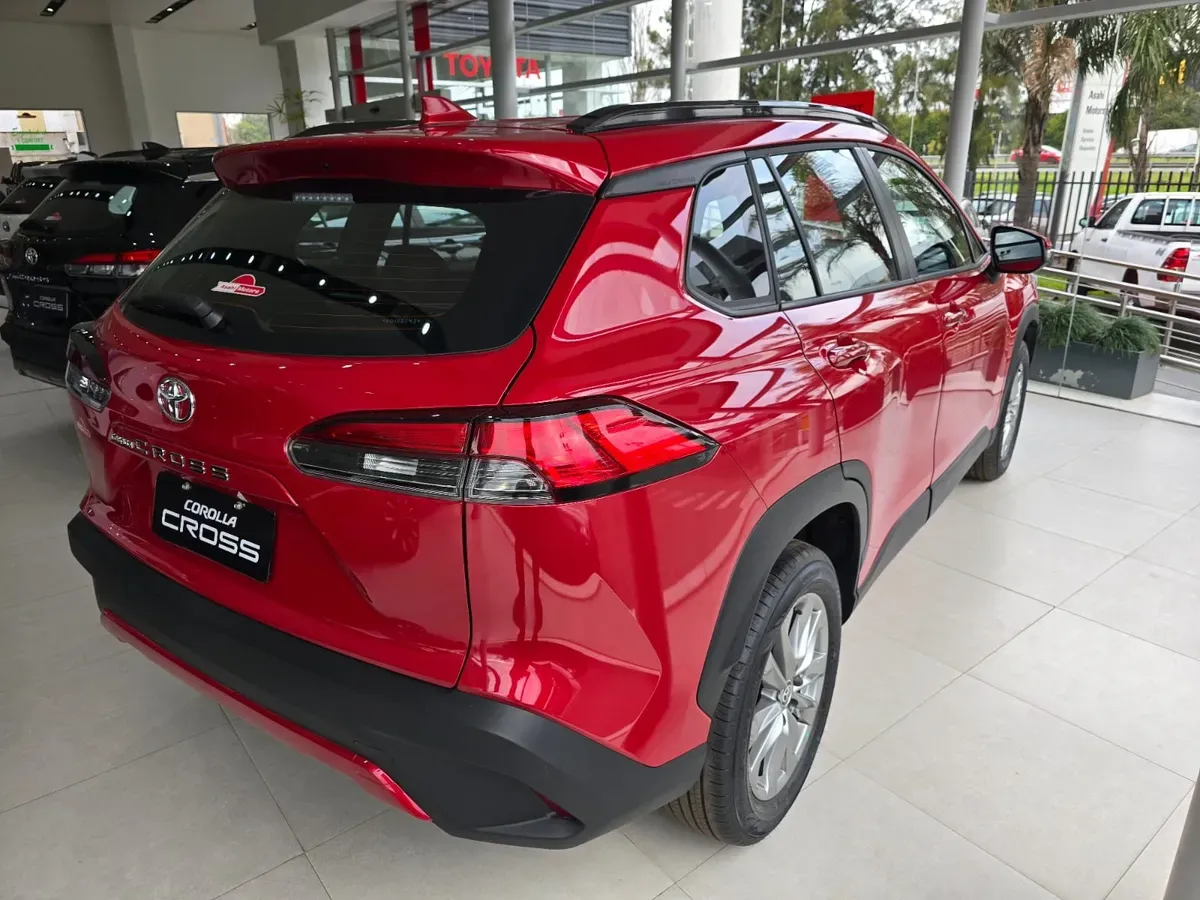 Mira esta publicación de Toyota Corolla Cross 2025 en Motordil