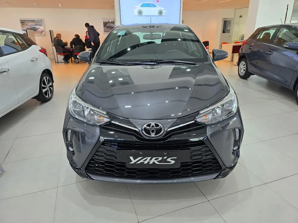 Mira esta publicación de Toyota Yaris 2025 en Motordil