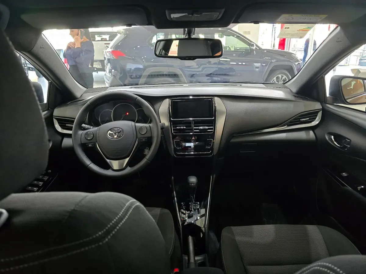 Mira esta publicación de Toyota Yaris 2025 en Motordil