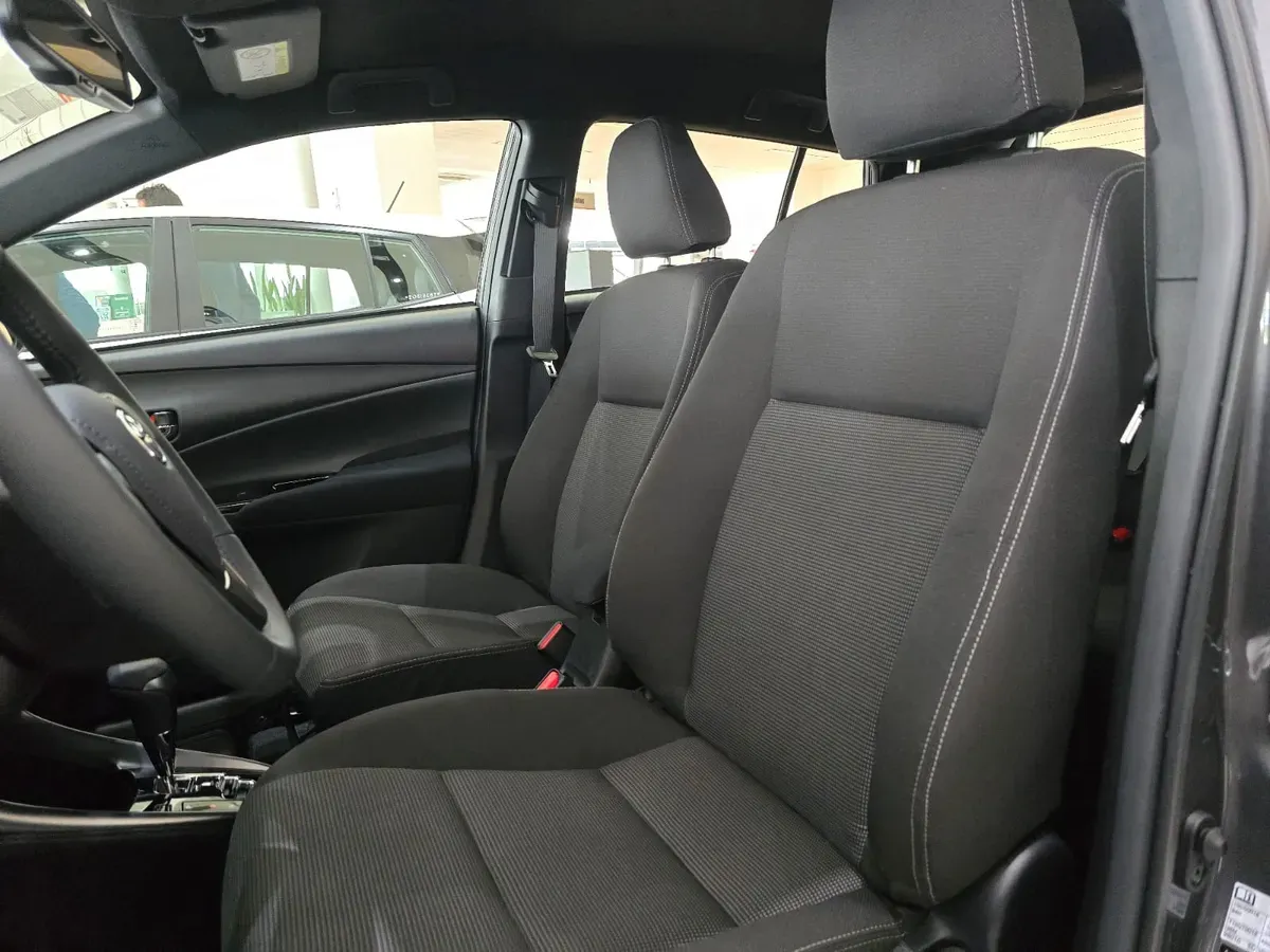 Mira esta publicación de Toyota Yaris 2025 en Motordil