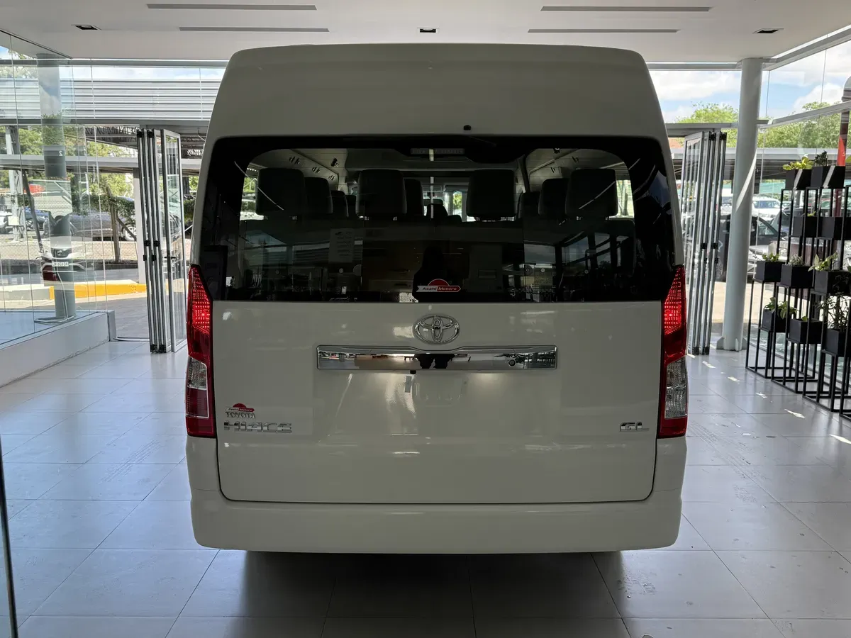 Mira esta publicación de Toyota Hiace 2025 en Motordil