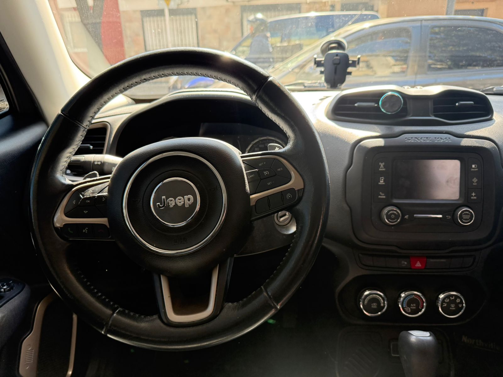 Mirá esta publicación de Jeep Renegade