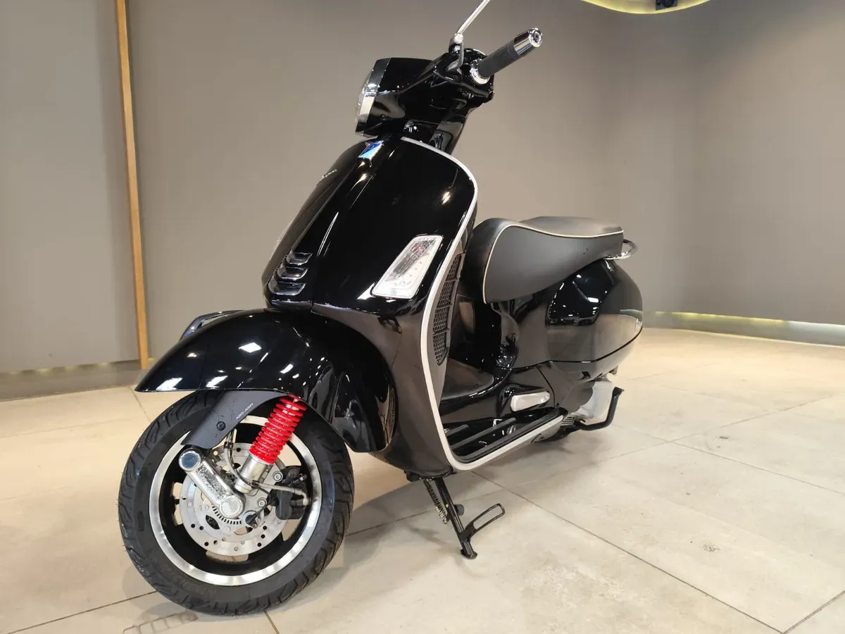 Mirá esta publicación de Vespa 300 I Super GTS