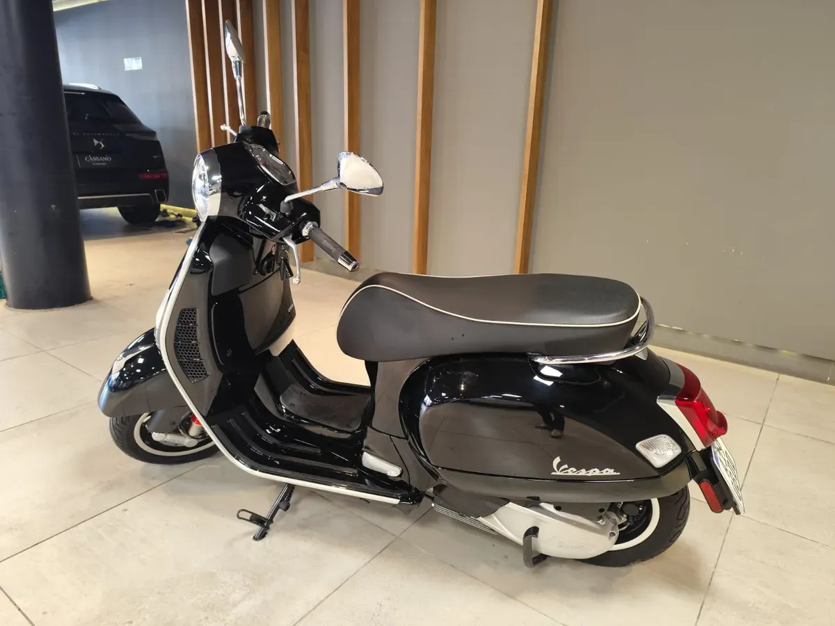 Mirá esta publicación de Vespa 300 I Super GTS
