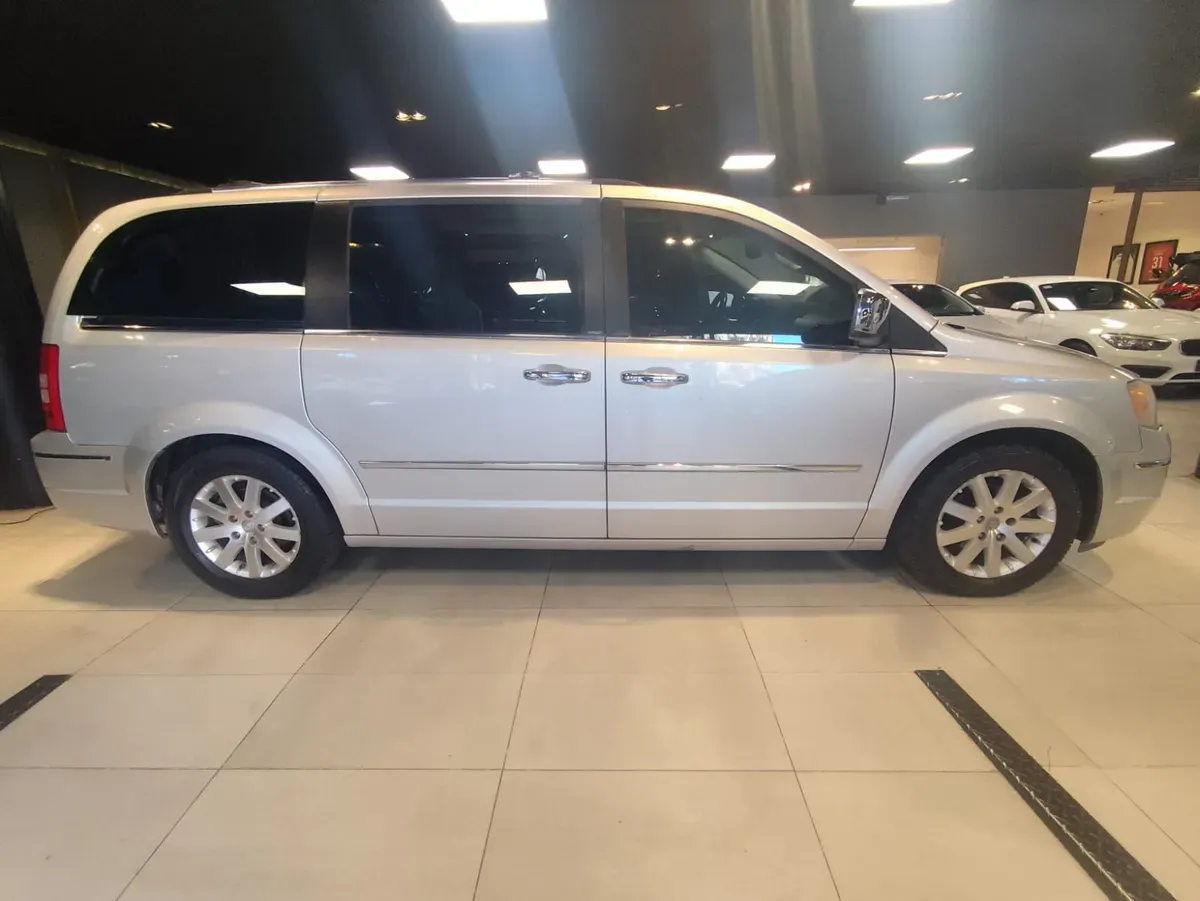 Mirá esta publicación de Chrysler Town & Country