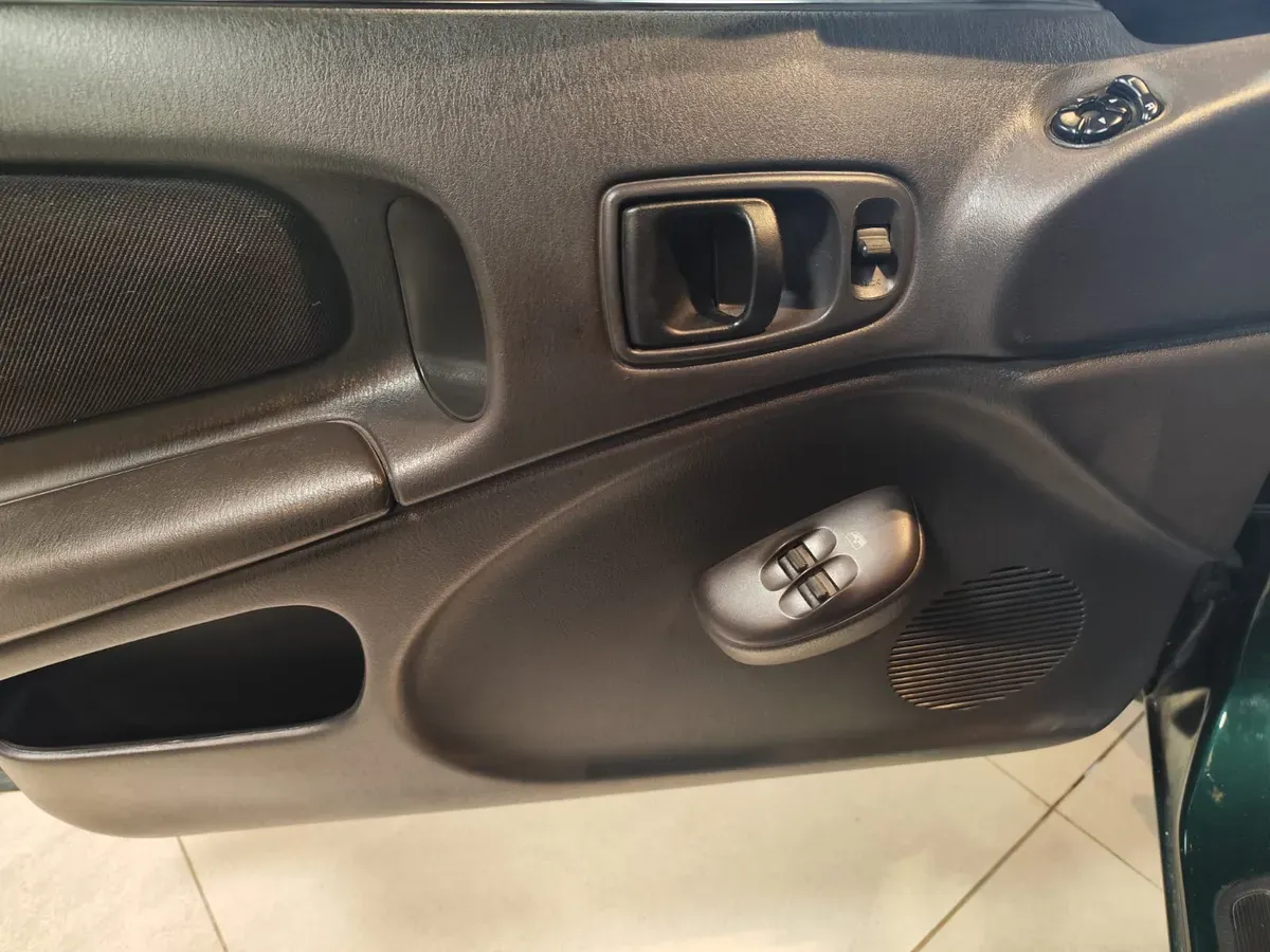 Mirá esta publicación de Chrysler Neon