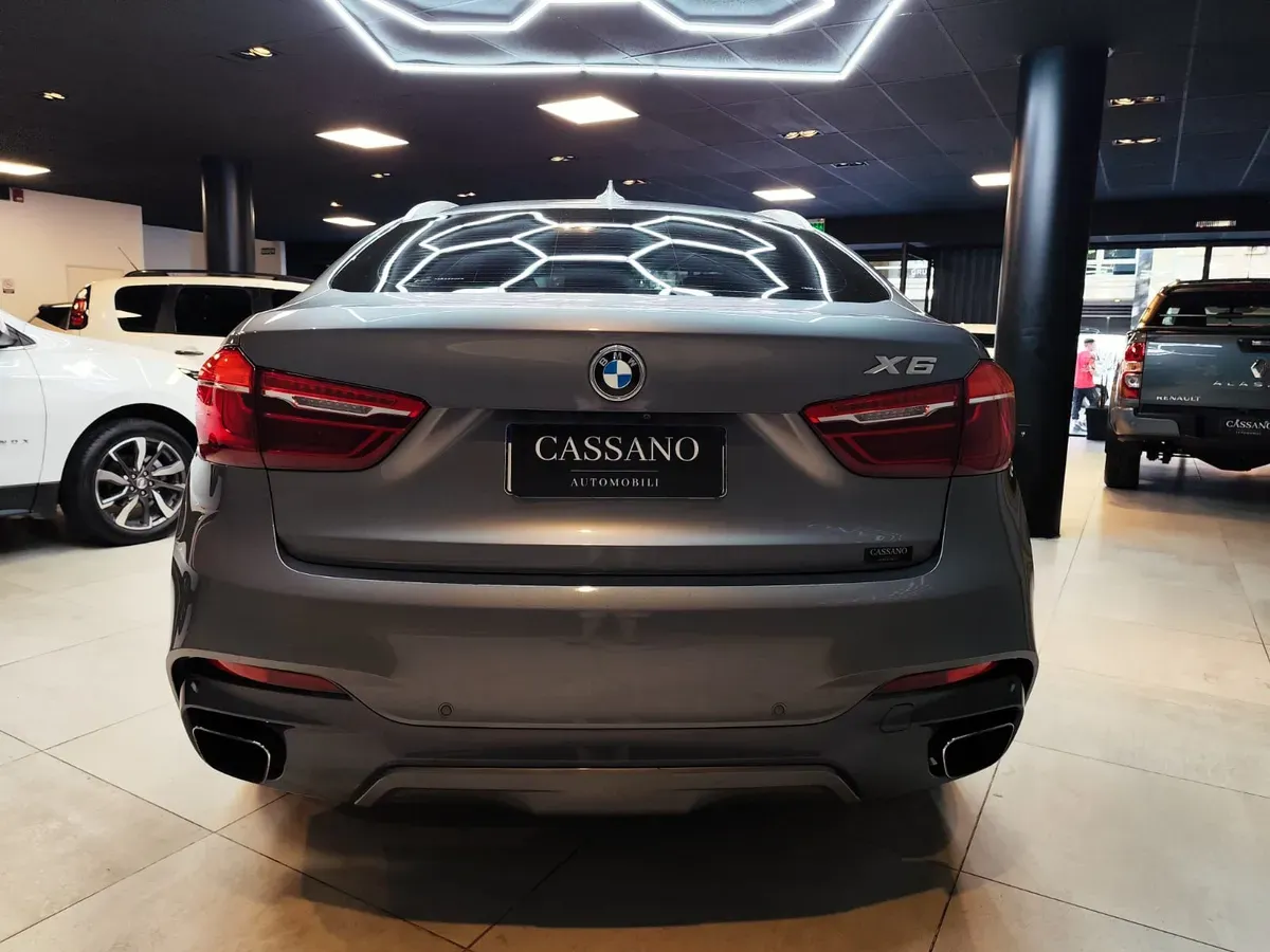 Mira esta publicación de BMW X6 2016 en Motordil