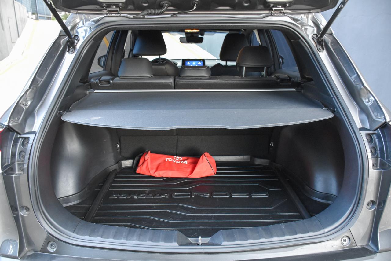 Mira esta publicación de Toyota Corolla Cross 2022 en Motordil