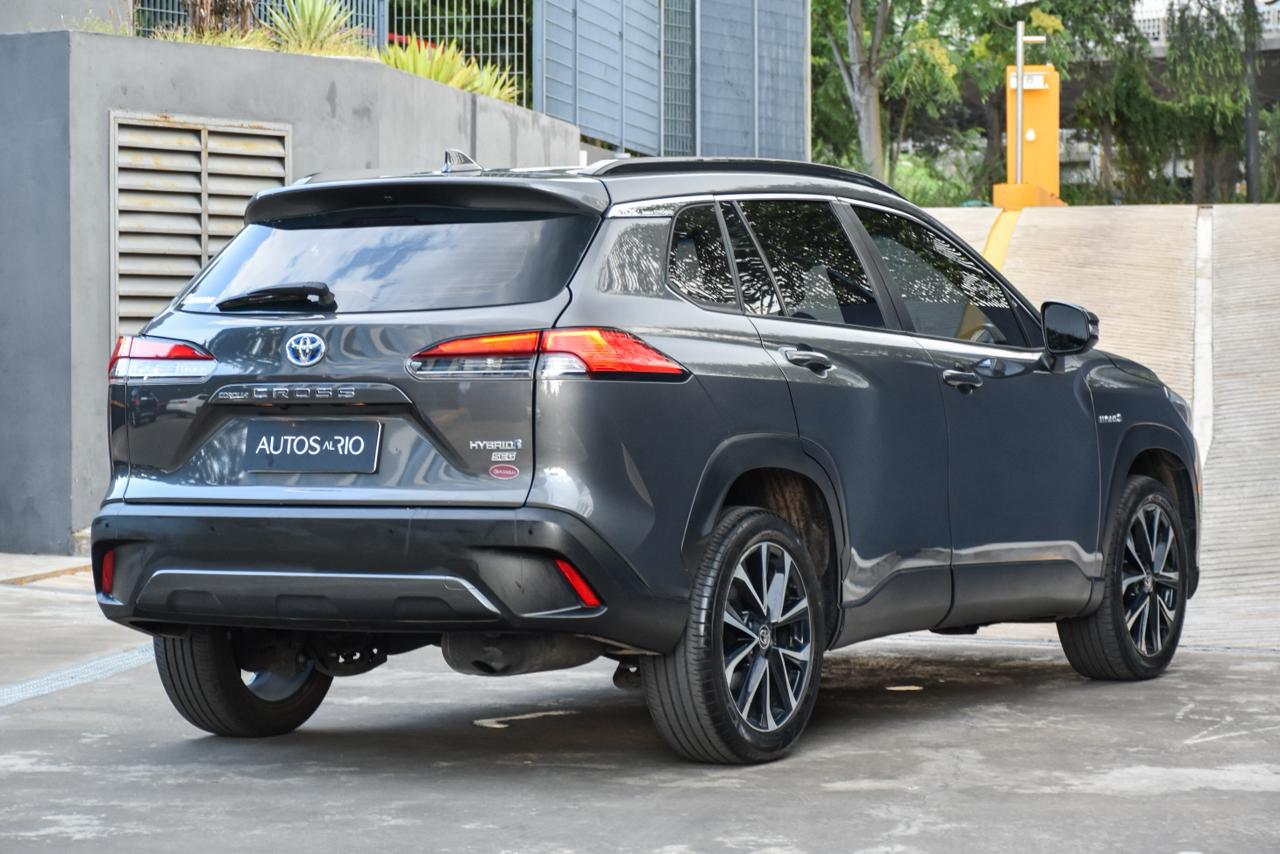 Mira esta publicación de Toyota Corolla Cross 2022 en Motordil