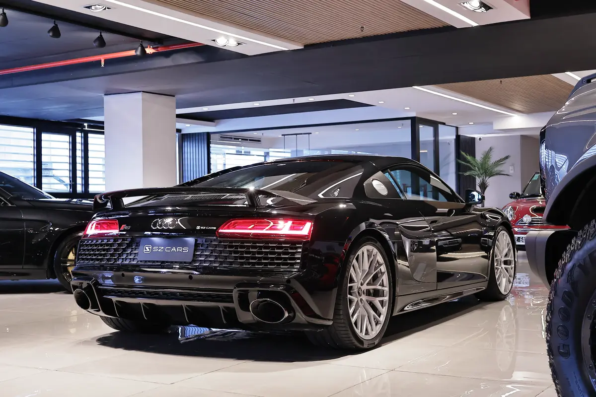 Mira esta publicación de Audi R8 2017 en Motordil