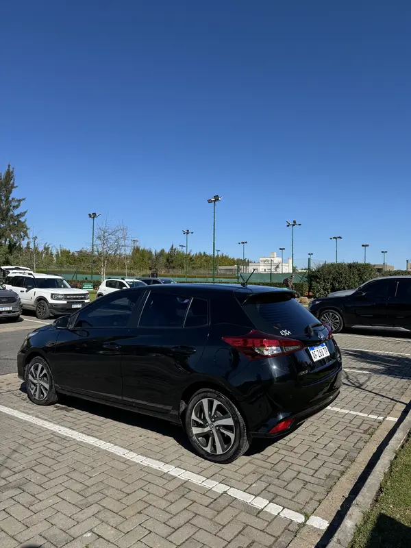 Mira esta publicación de Toyota Yaris 2022 en Motordil