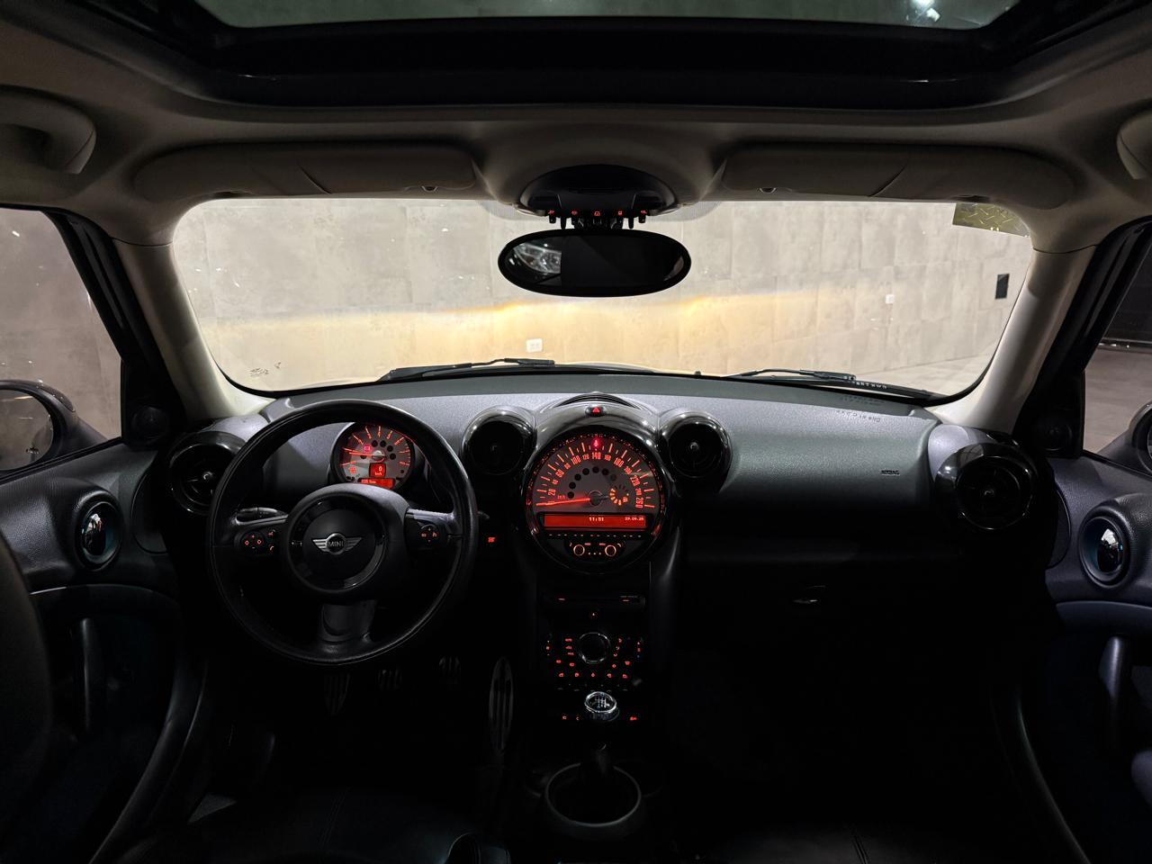 Mira esta publicación de Mini Countryman 2012 en Motordil