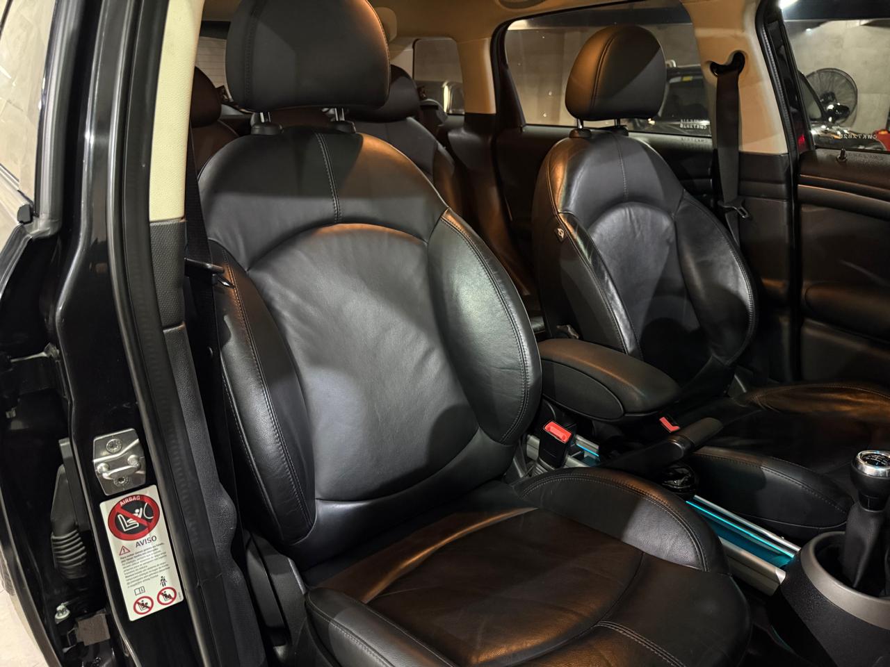 Mira esta publicación de Mini Countryman 2012 en Motordil