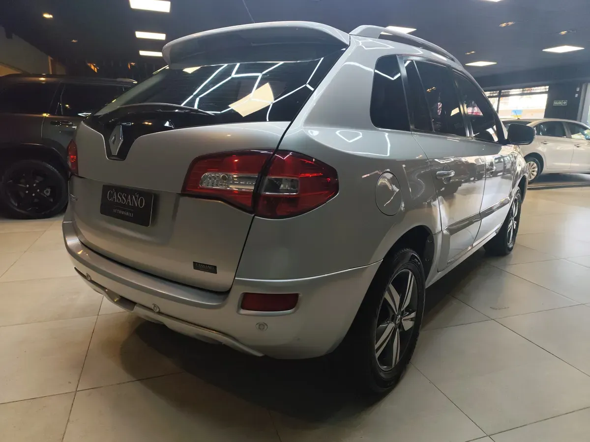 Mira esta publicación de Renault Koleos 2014 en Motordil