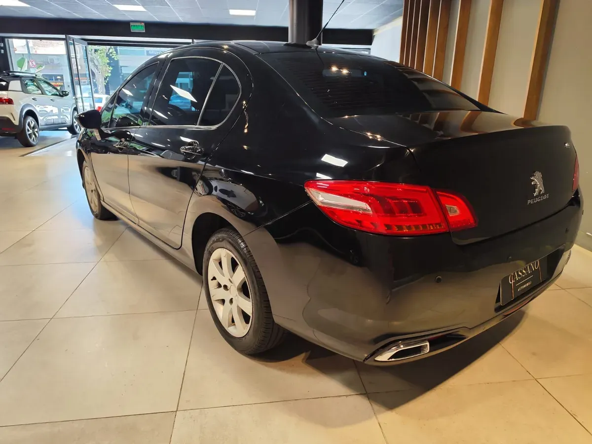 Mira esta publicación de Peugeot 408 2016 en Motordil