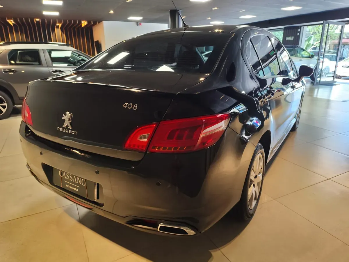 Mira esta publicación de Peugeot 408 2016 en Motordil