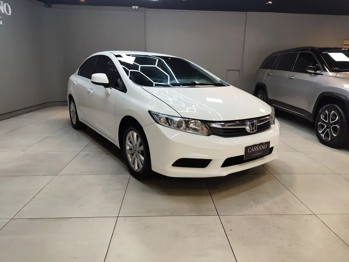 Mira esta publicación de Honda Civic 2014 en Motordil