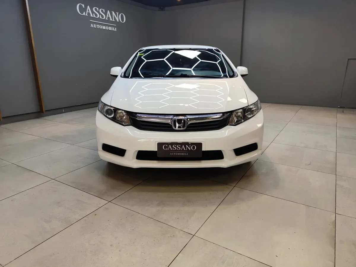 Mira esta publicación de Honda Civic 2014 en Motordil