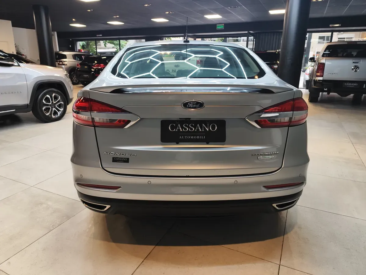 Mira esta publicación de Ford Mondeo 2020 en Motordil