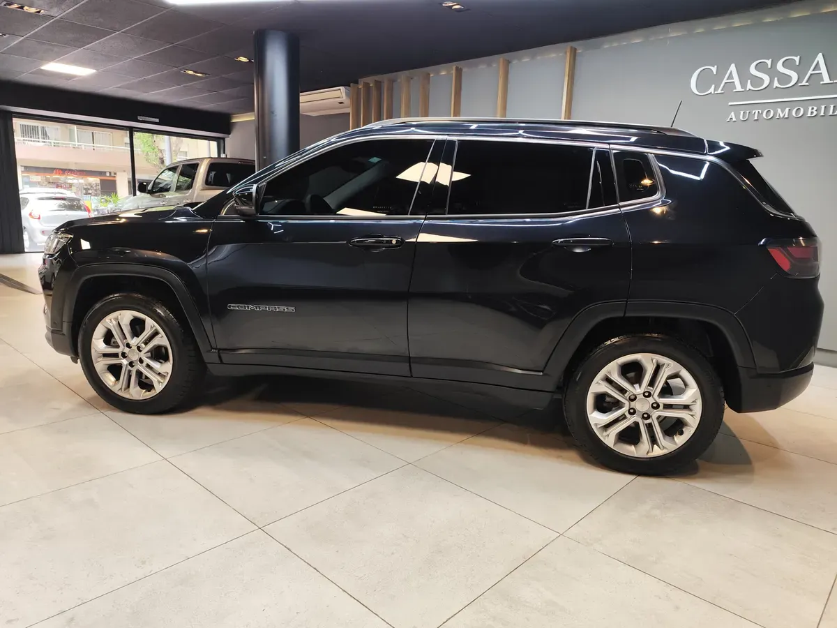 Mirá esta publicación de Jeep Compass