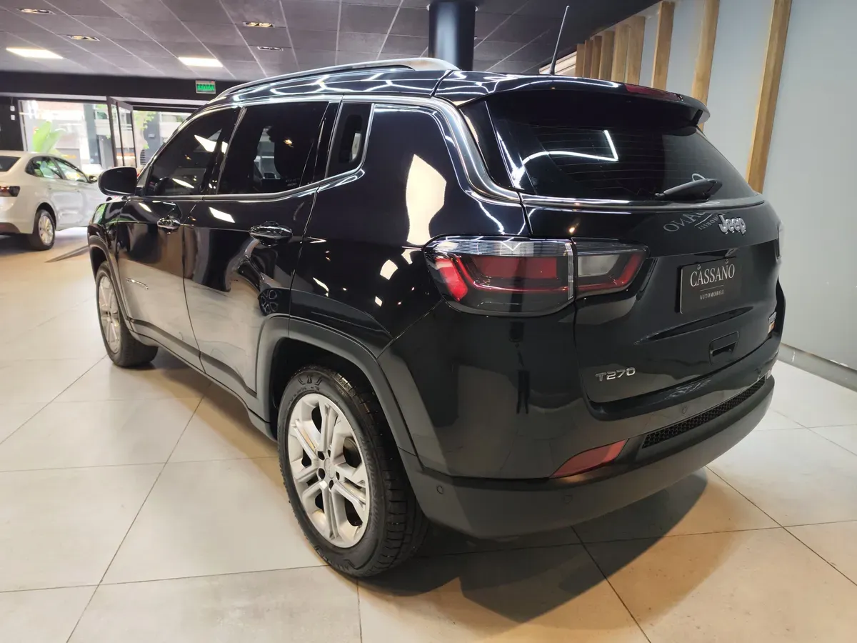 Mirá esta publicación de Jeep Compass