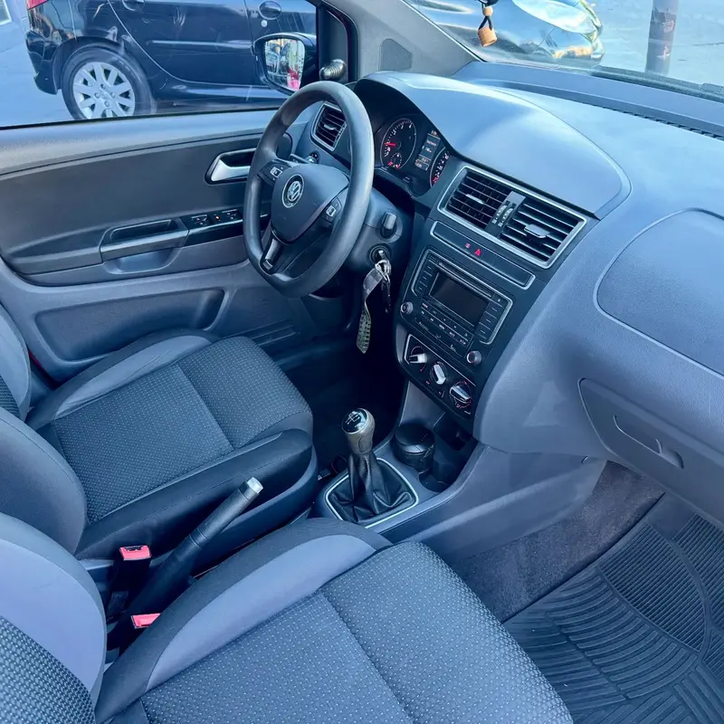 Mira esta publicación de Volkswagen Suran 2017 en Motordil