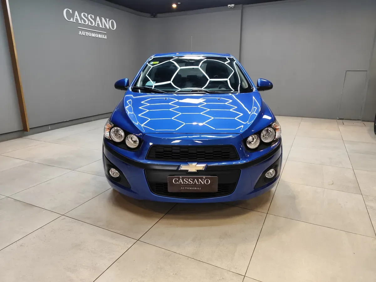 Mira esta publicación de Chevrolet Sonic 2016 en Motordil