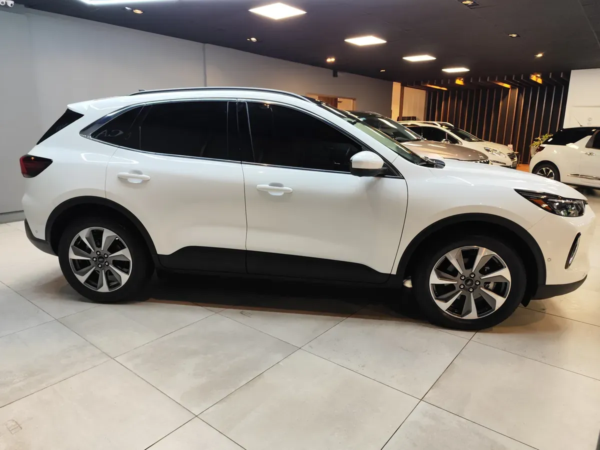 Mira esta publicación de Ford Kuga 2023 en Motordil