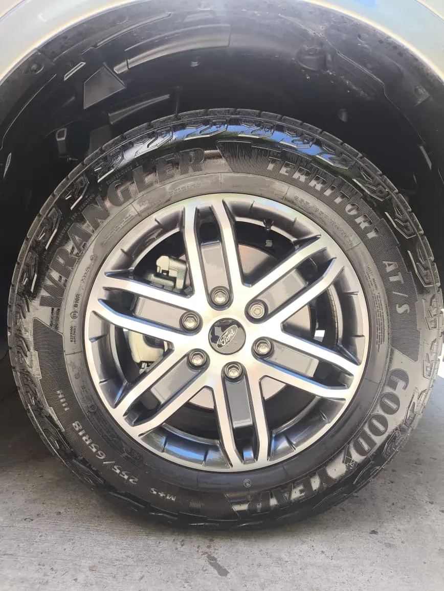 Mira esta publicación de Ford Everest 2025 en Motordil