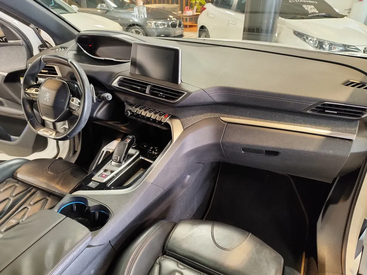 Mirá esta publicación de Peugeot 3008