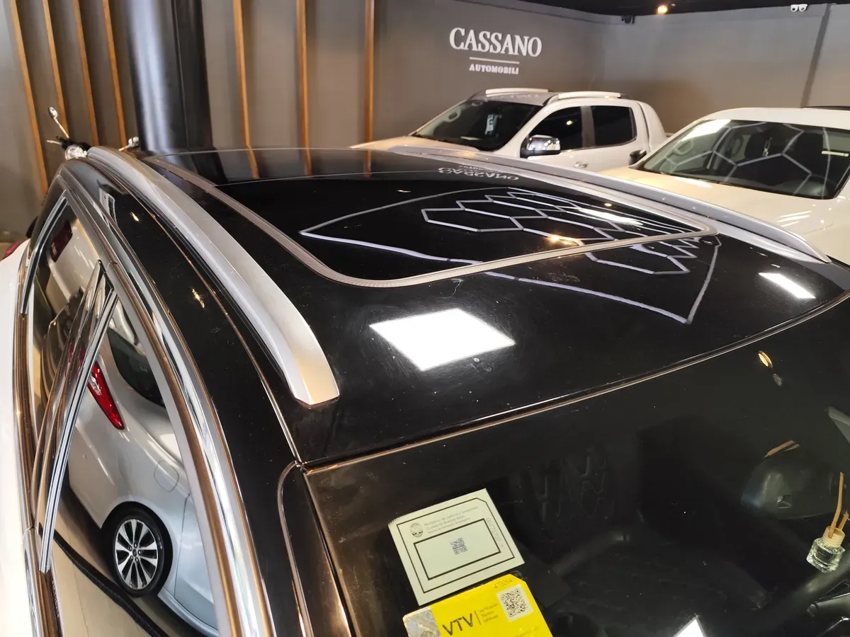 Mira esta publicación de Peugeot 3008 2018 en Motordil