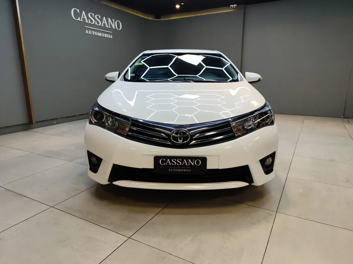 Mira esta publicación de Toyota Corolla 2016 en Motordil