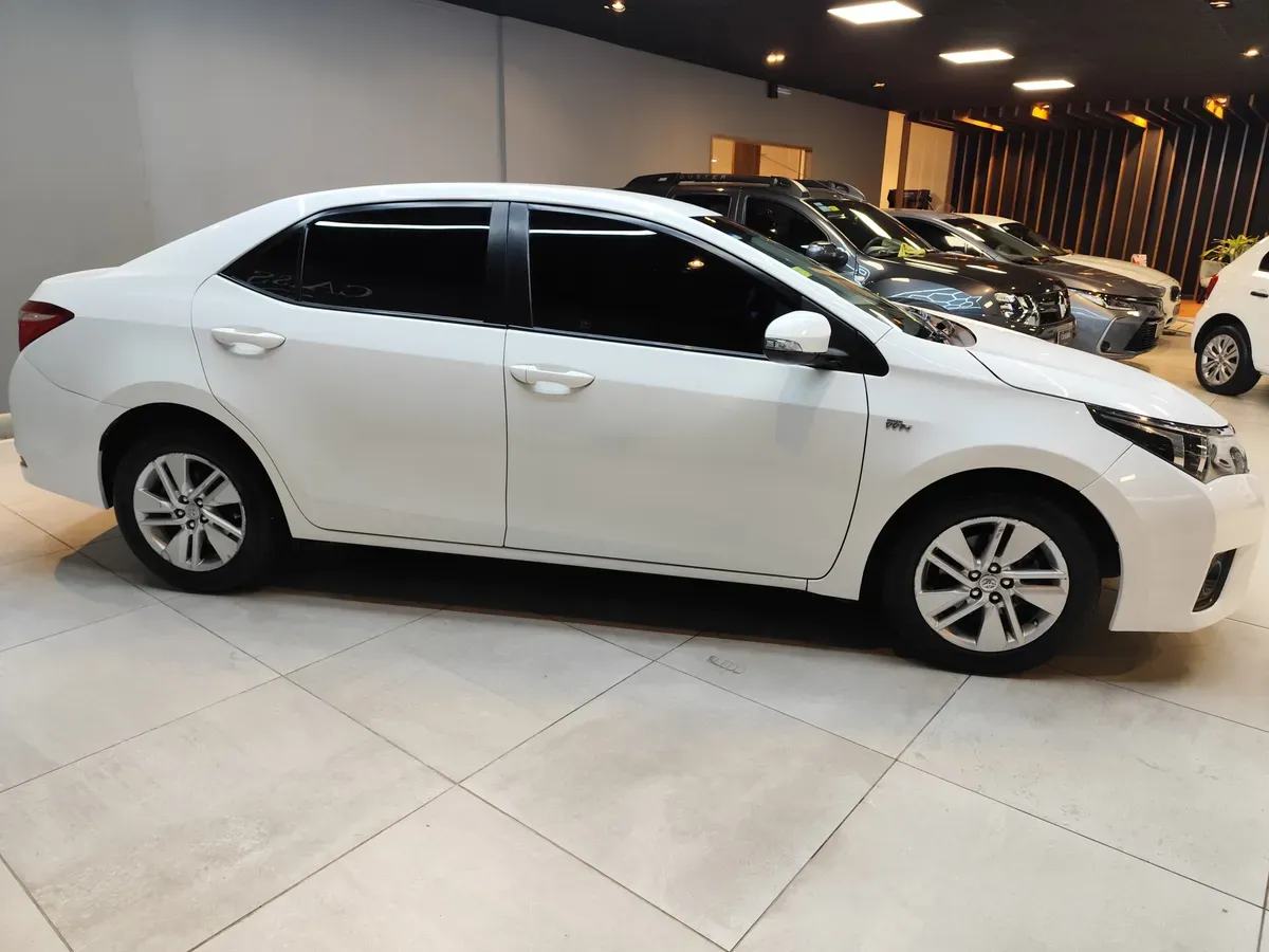 Mira esta publicación de Toyota Corolla 2016 en Motordil