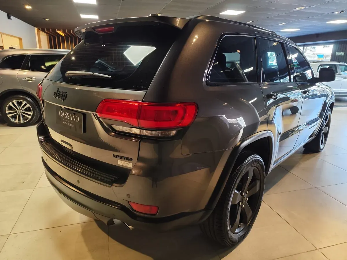 Mirá esta publicación de Jeep Grand Cherokee