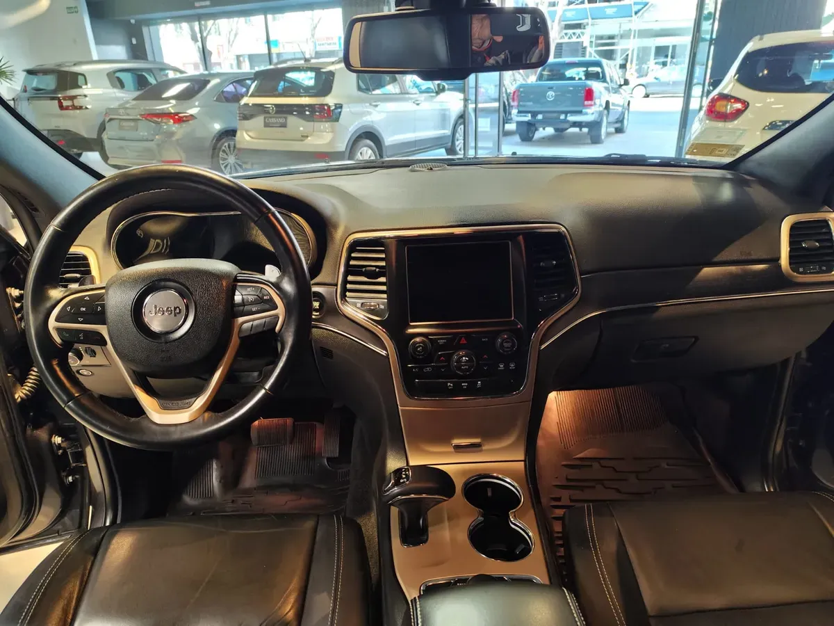 Mirá esta publicación de Jeep Grand Cherokee