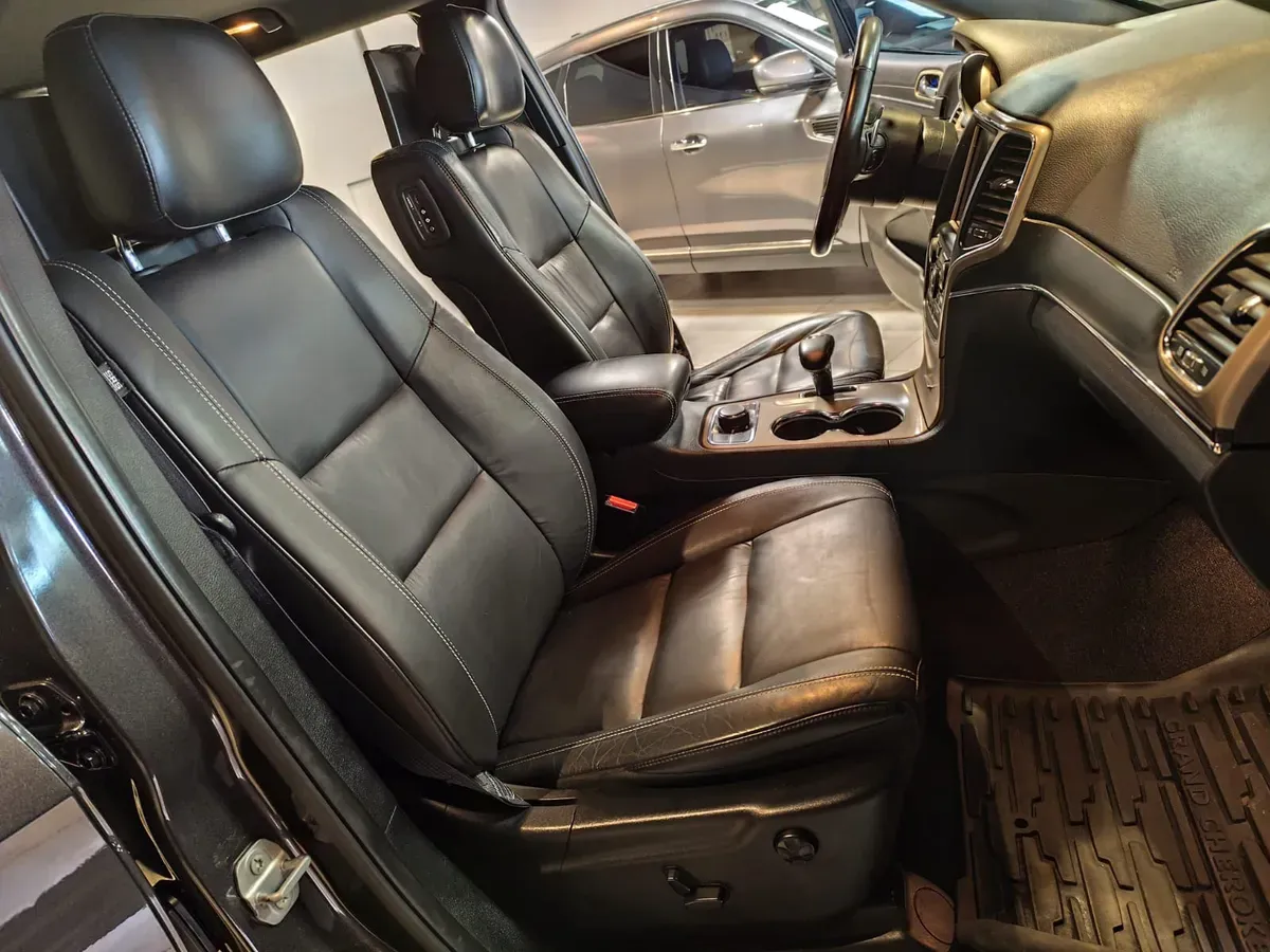 Mirá esta publicación de Jeep Grand Cherokee