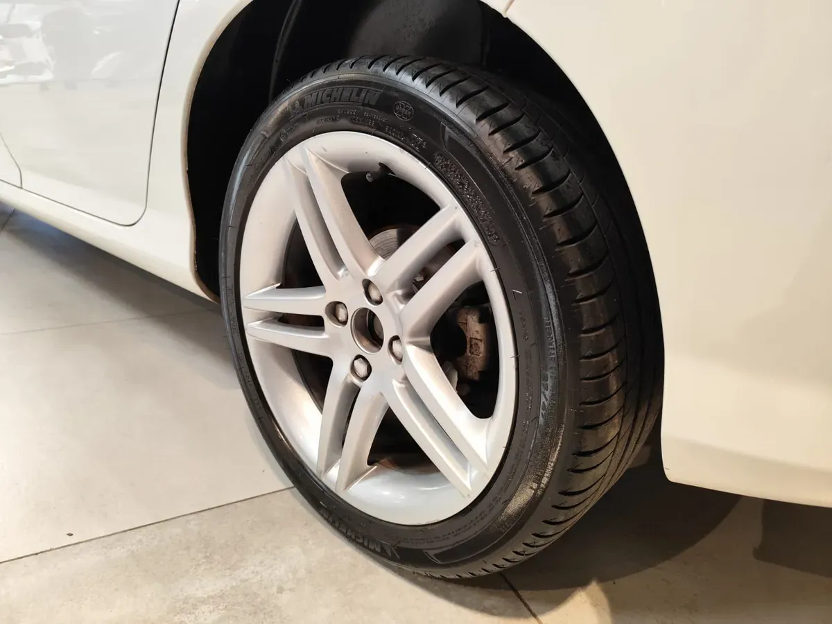 Mirá esta publicación de Peugeot 308