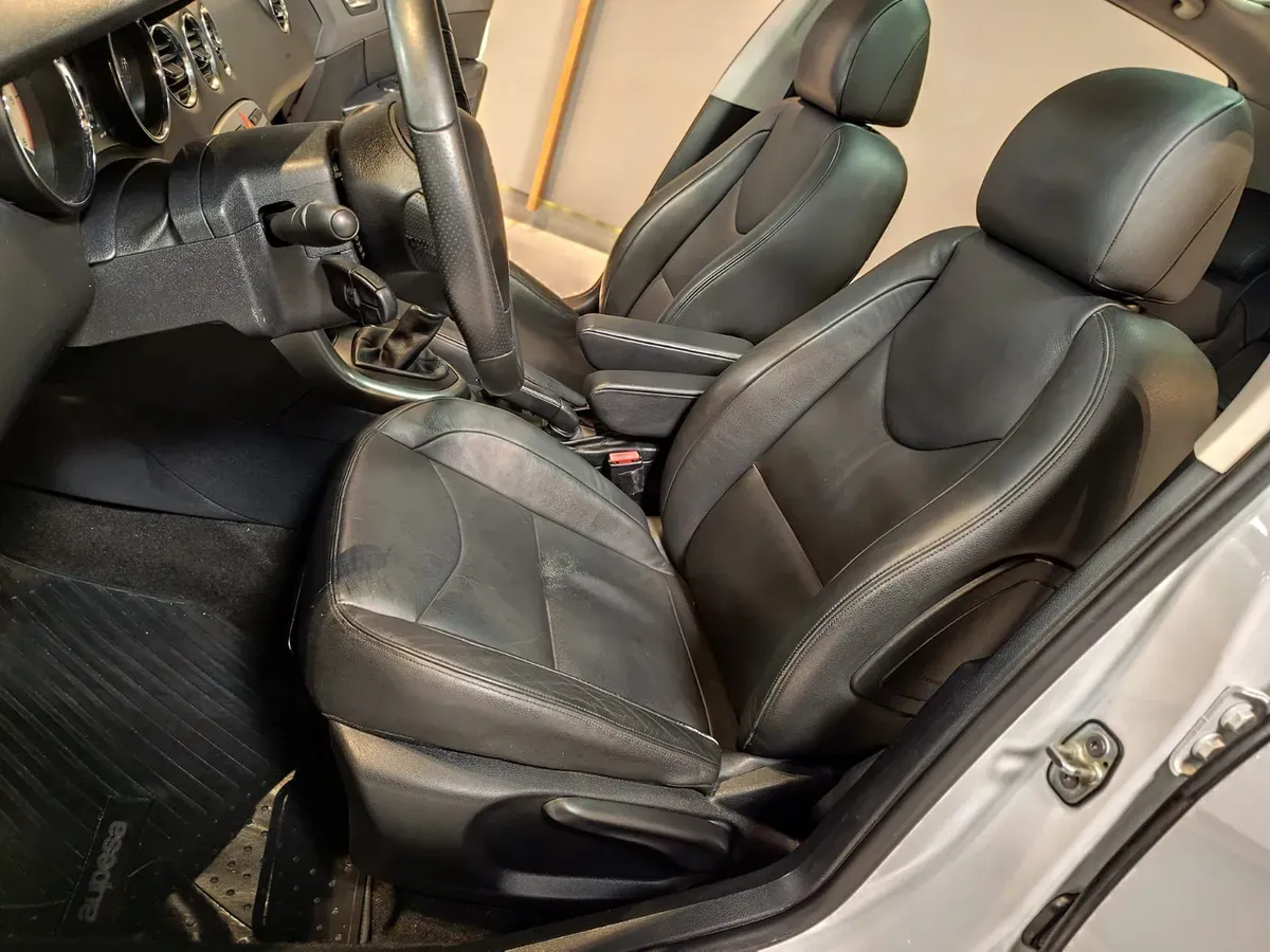 Mira esta publicación de Peugeot 308 2014 en Motordil