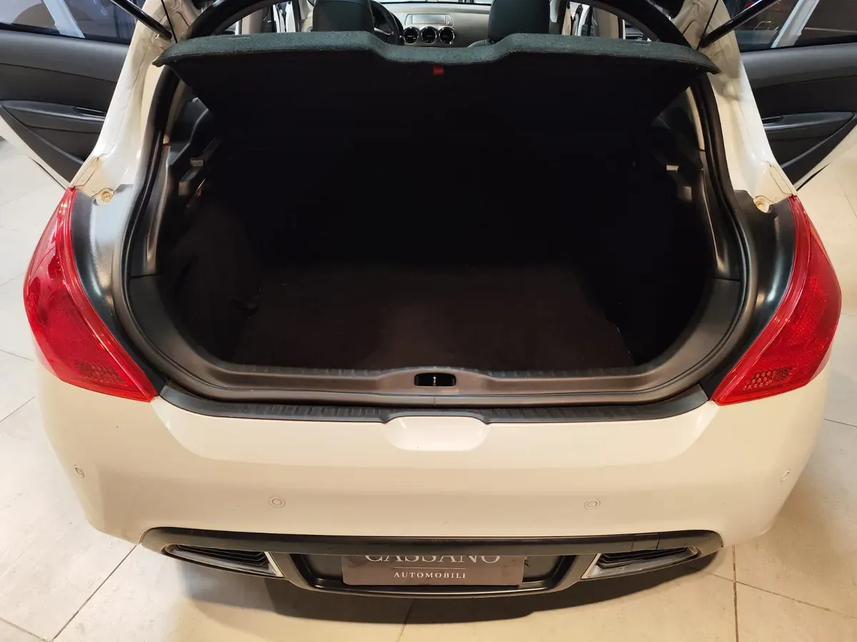 Mirá esta publicación de Peugeot 308