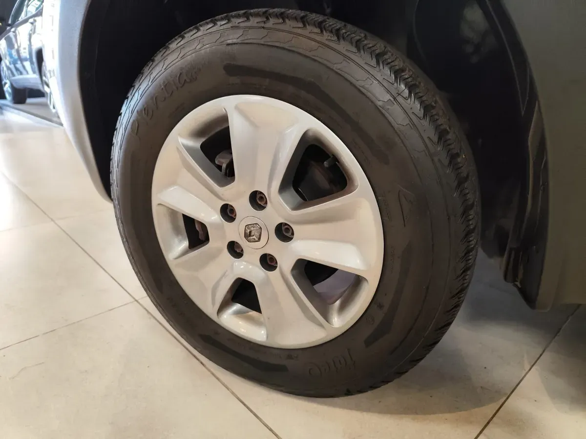 Mira esta publicación de Renault Duster 2017 en Motordil