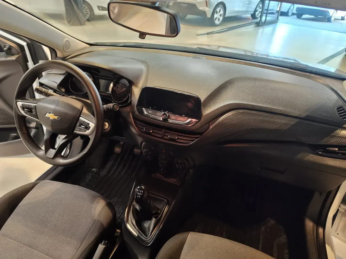 Mira esta publicación de Chevrolet Onix 2021 en Motordil