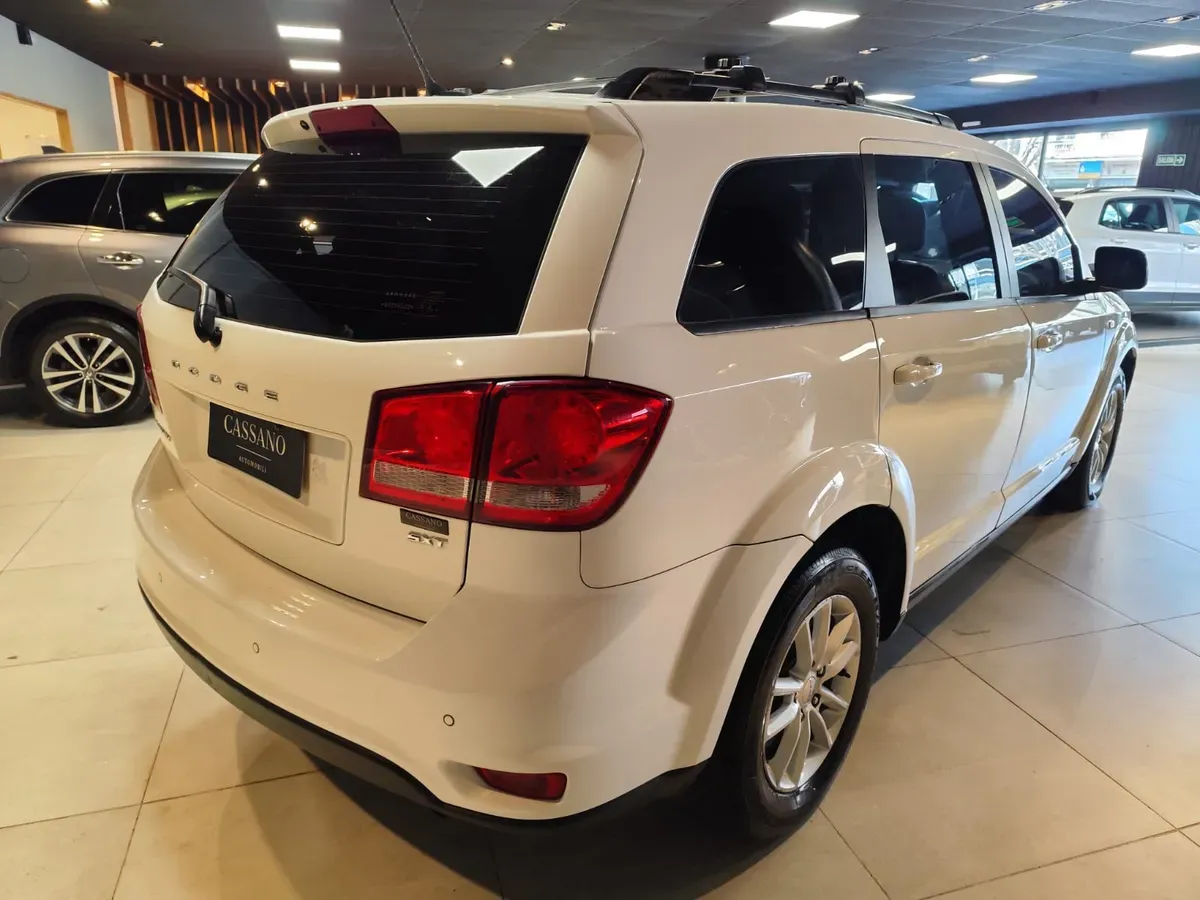 Mira esta publicación de Dodge Journey 2017 en Motordil