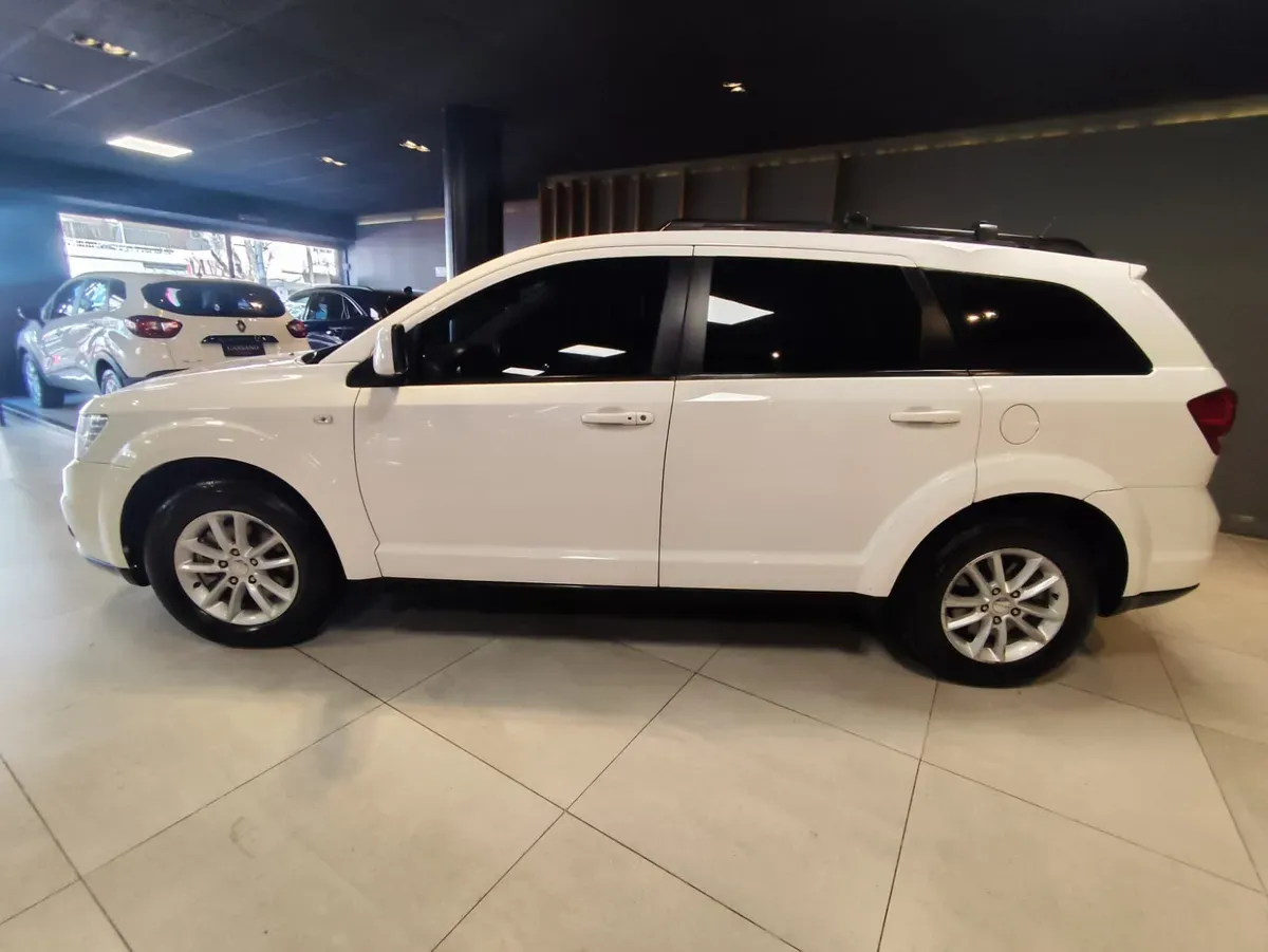 Mira esta publicación de Dodge Journey 2017 en Motordil