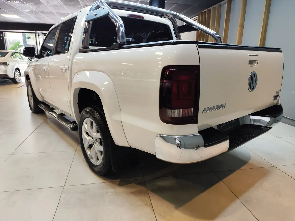 Mira esta publicación de Volkswagen Amarok 2023 en Motordil