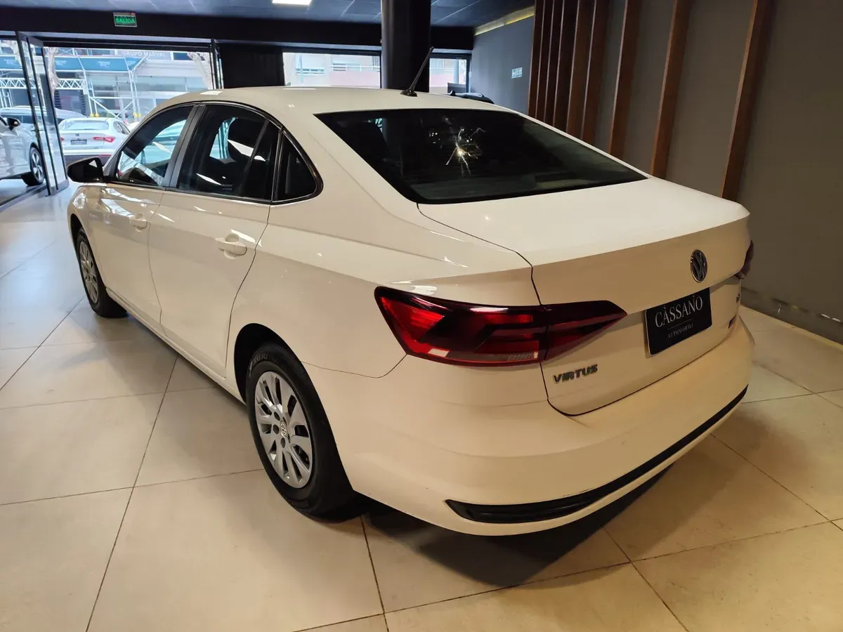 Mira esta publicación de Volkswagen Virtus 2019 en Motordil